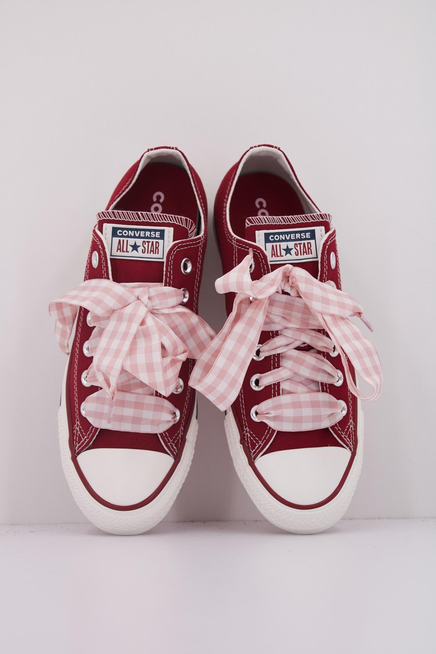 CONVERSE CHUCK TAYLOR ALL STAR en color BURDEOS (3)