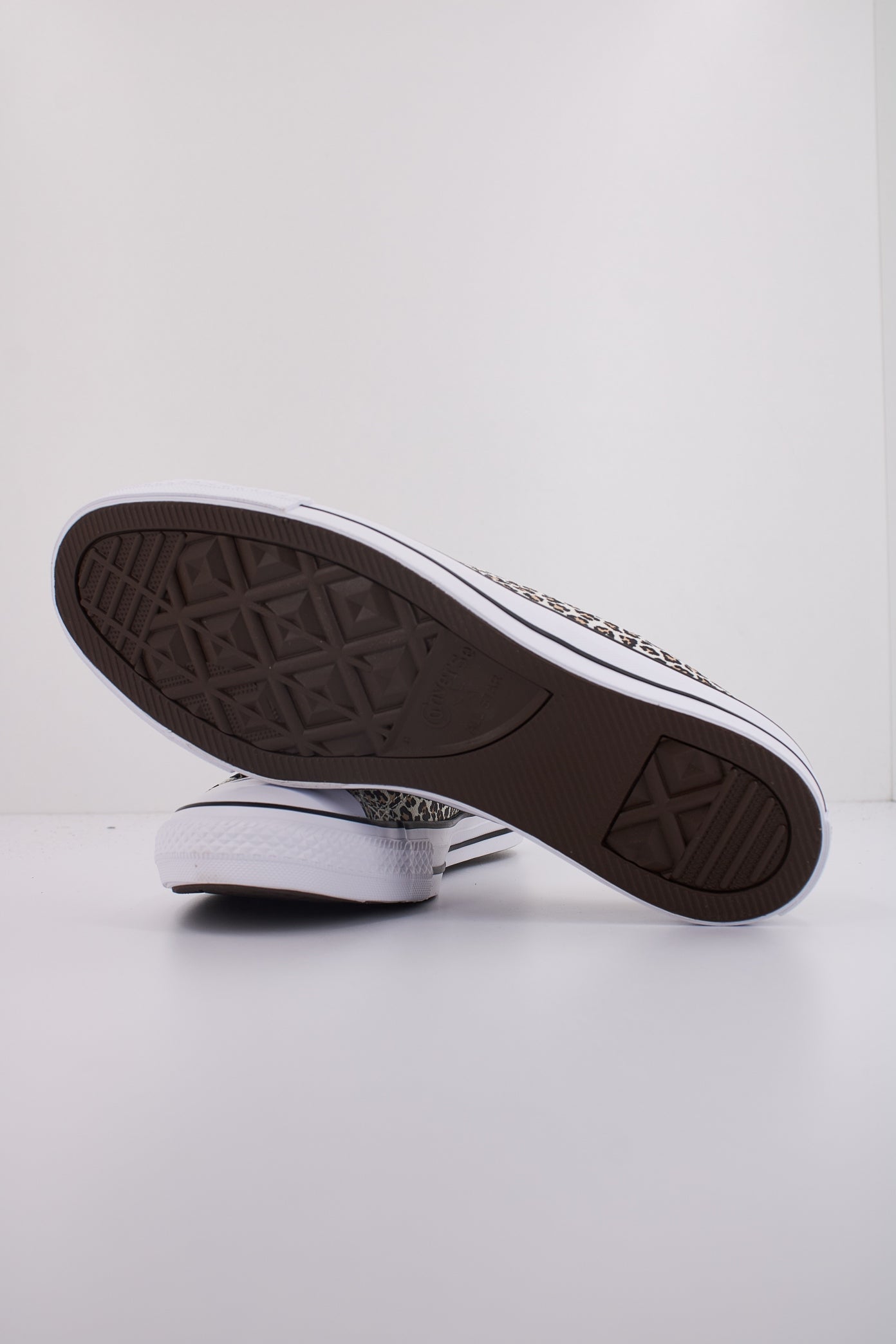 CONVERSE CHUCK TAYLOR ALL STAR en color ANIMAL PRINT (5)