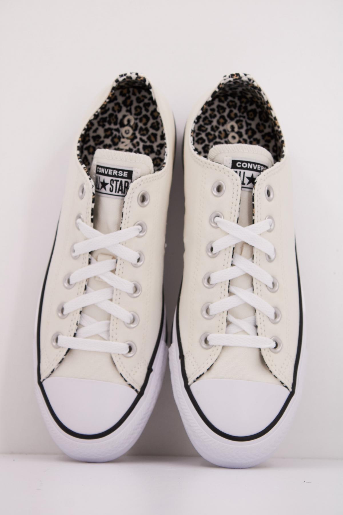 CONVERSE CHUCK TAYLOR ALL STAR en color BLANCO (3)