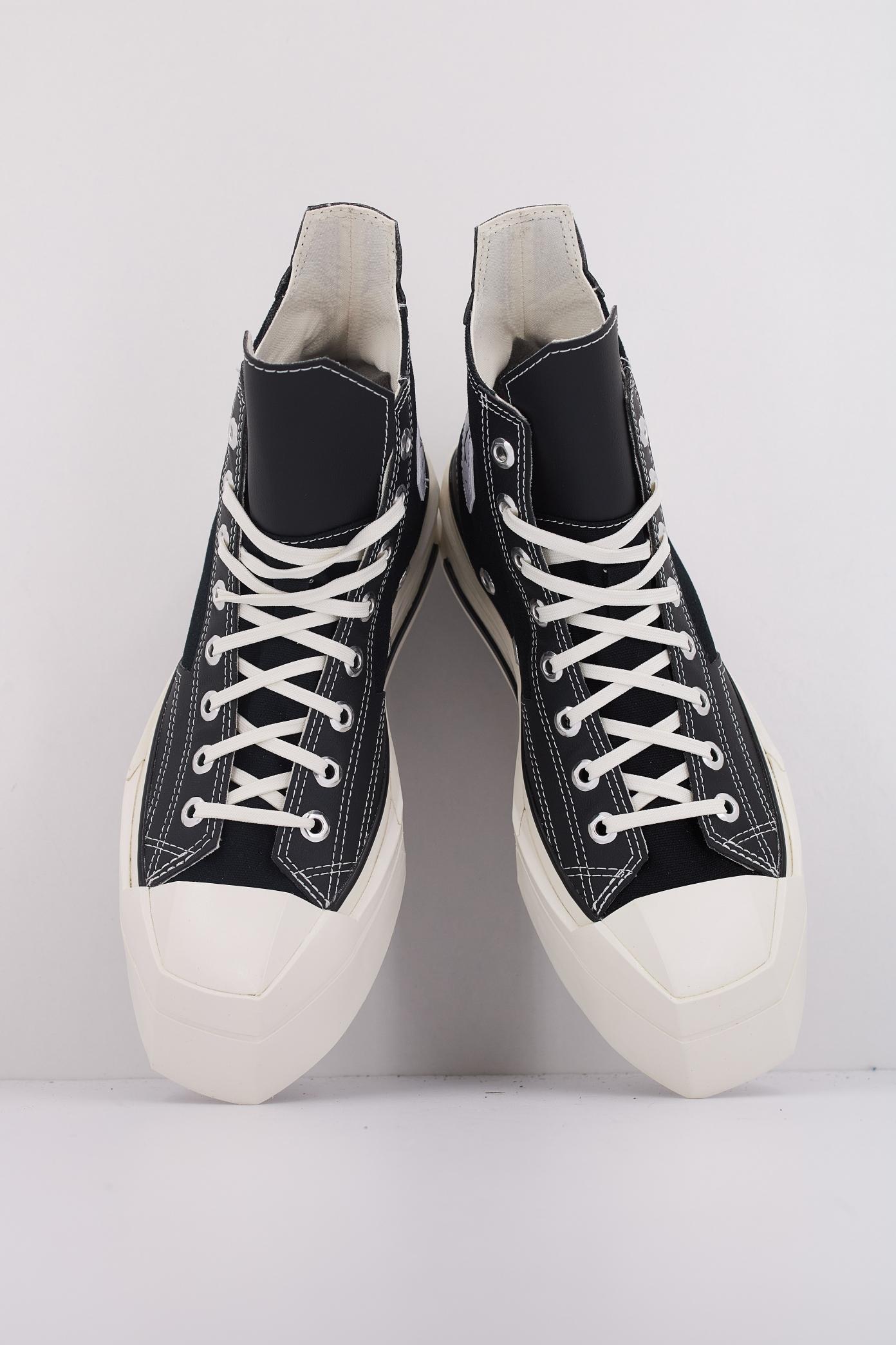CONVERSE CHUCK TAYLOR ALL STAR DE LUXE SQUARED en color NEGRO (3)
