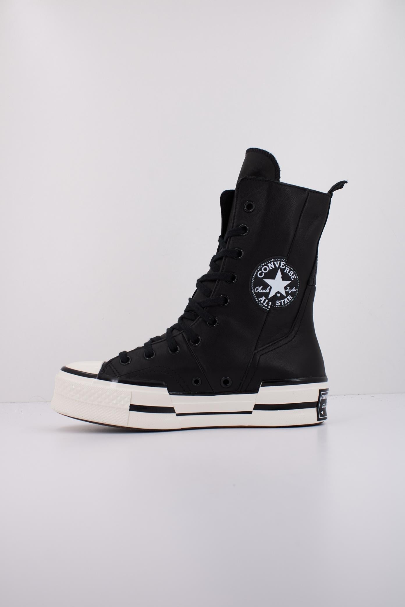 CONVERSE CHUCK PLUS XHI LEATHER en color NEGRO (1)