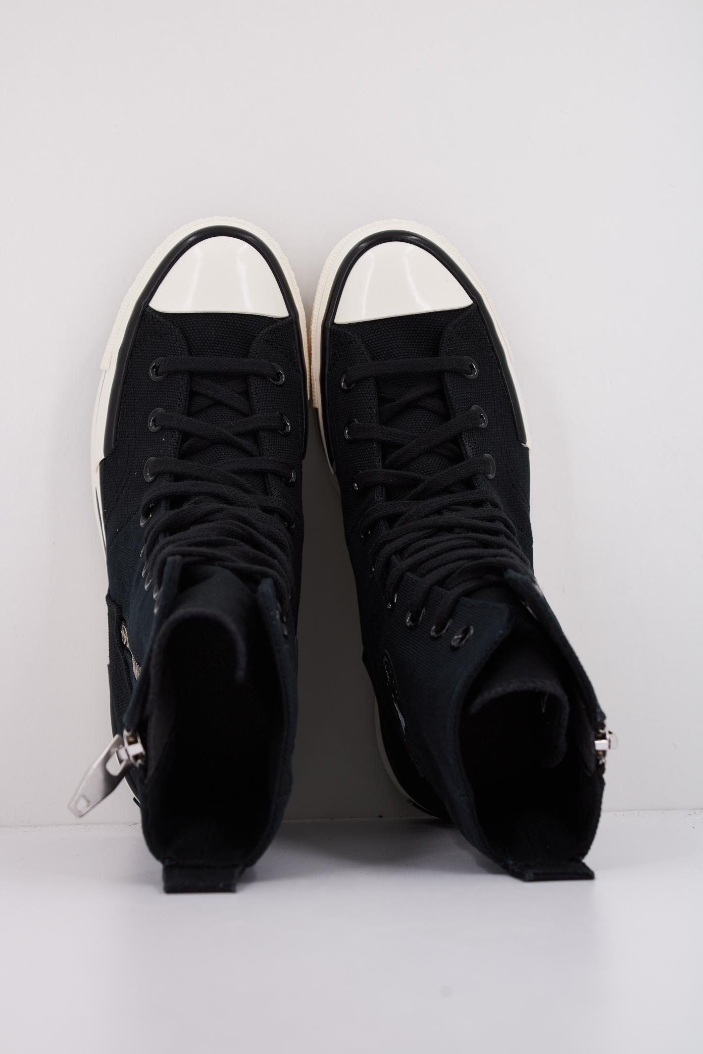 CONVERSE CHUCK PLUS XHI en color NEGRO (3)
