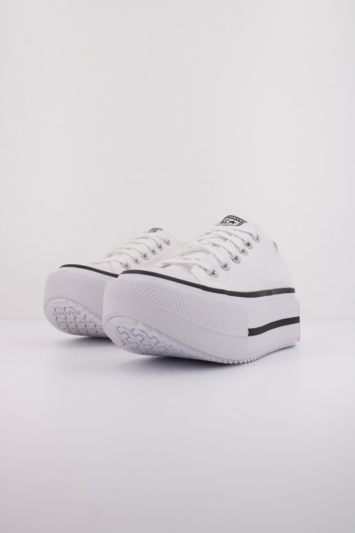 CONVERSE CHUCK TAYLOR ALL STAR LIFT DOUBLE STACK OX en color BLANCO (2)
