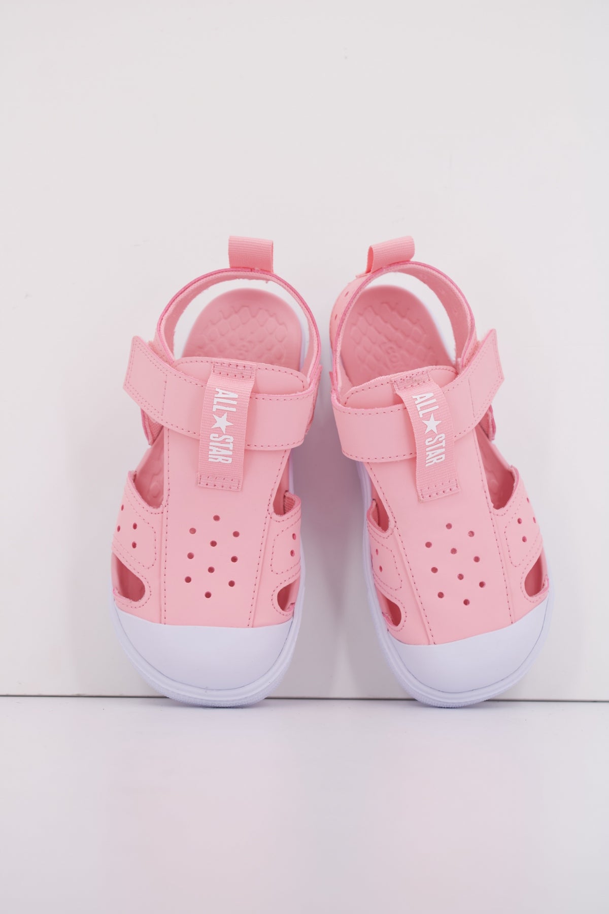 CONVERSE CHUCK TAYLOR ALL STAR AERO LITE en color ROSA (3)