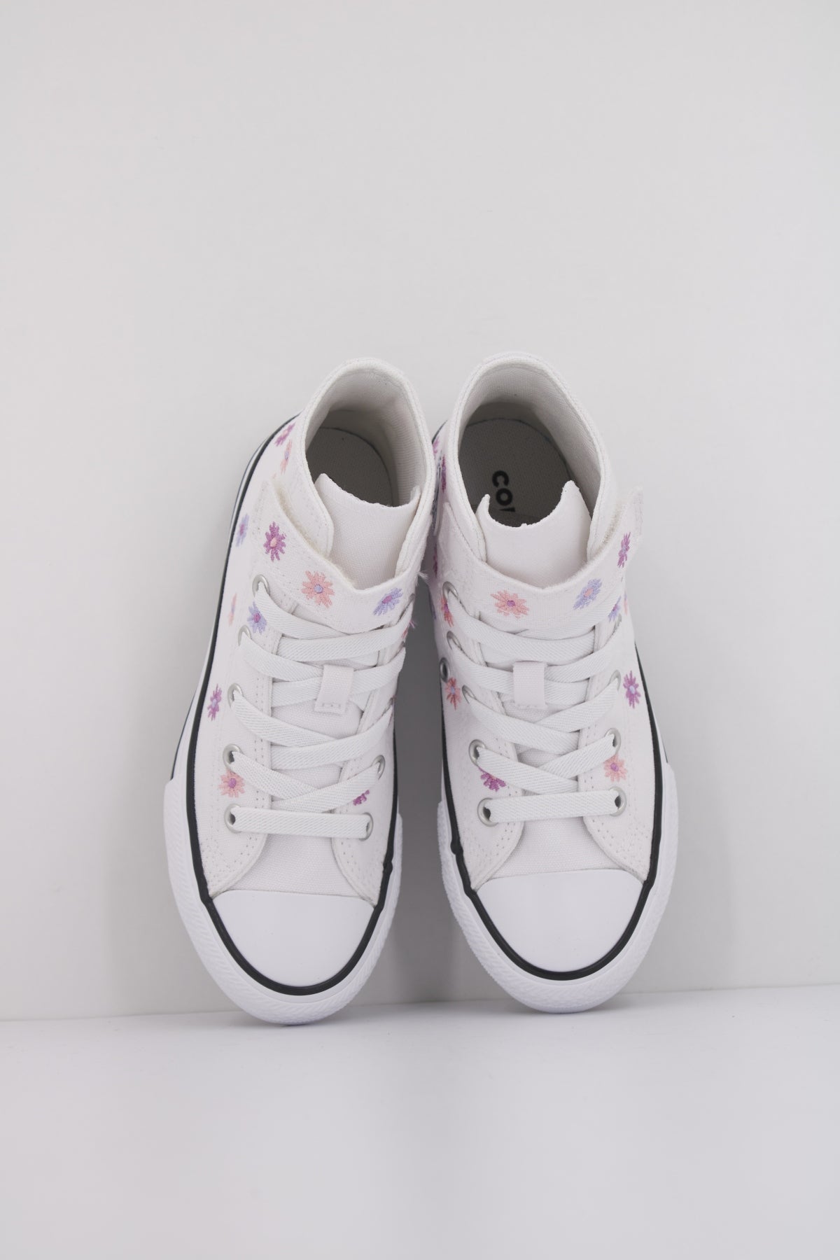 CONVERSE TENIS CONVERSE CHUCK TAYLOR V en color BLANCO (3)