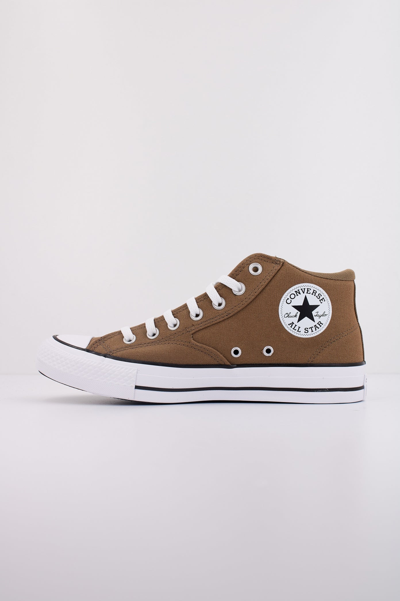 CONVERSE CHUCK TAYLOR ALL STAR MALDEN STREET CANVAS & SUEDE en color MARRON (1)