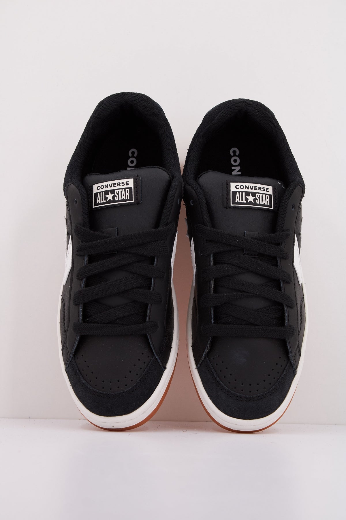 CONVERSE Pro Blaze V Ox en color NEGRO (3)