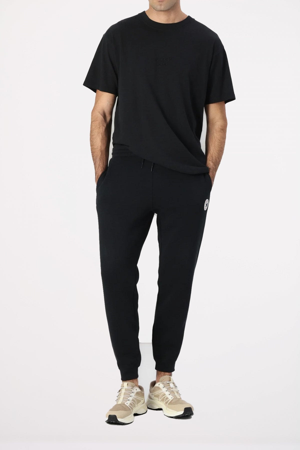 CONVERSE STANDARD FIT CHUCK TAYLOR PATCH PANTS UNISEX en color NEGRO (4)