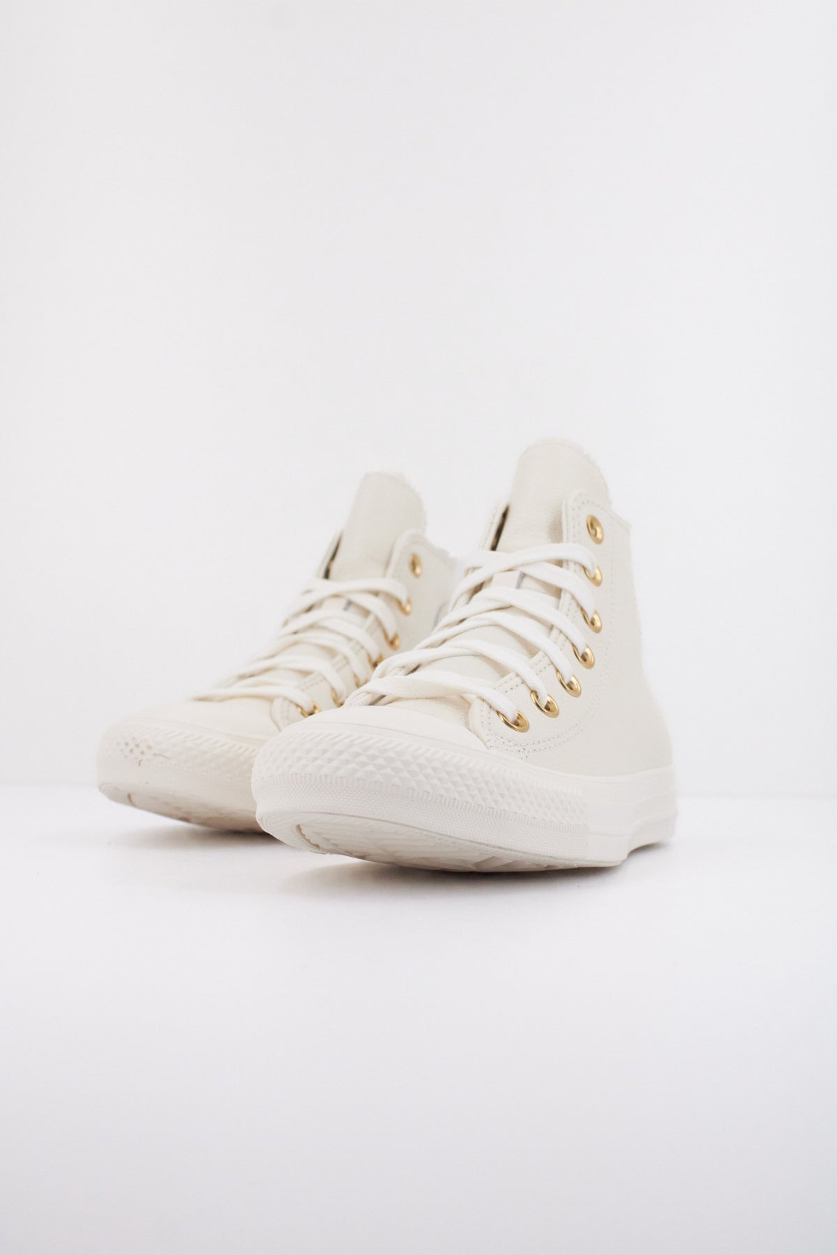 CONVERSE CHUCK TAYLOR ALL STAR GOLD en color BLANCO (2)