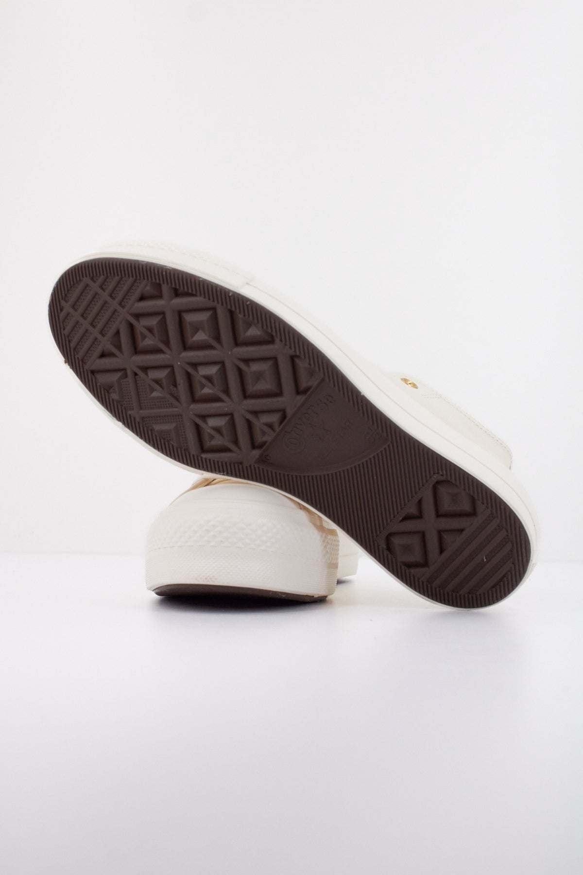 CONVERSE CTAS LIFT HI en color BLANCO (5)