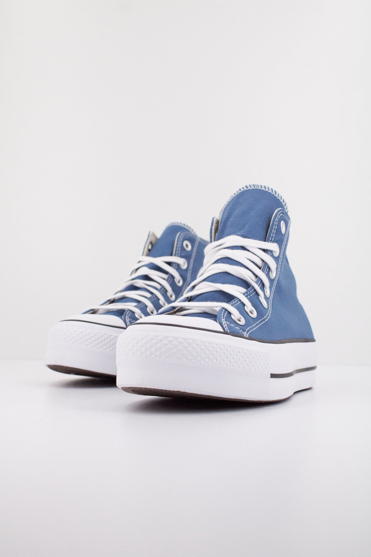 CONVERSE ALL STAR LIFT en color AZUL (2)