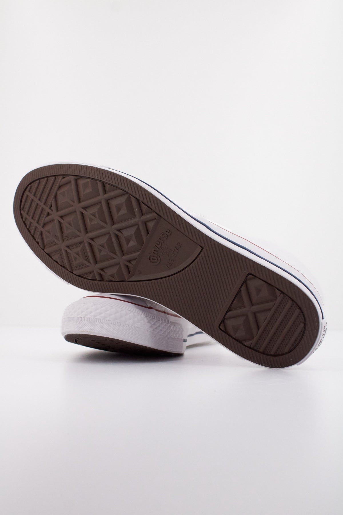 CONVERSE CHUCK TAYLOR ALL STAR MALDE en color BLANCO (5)