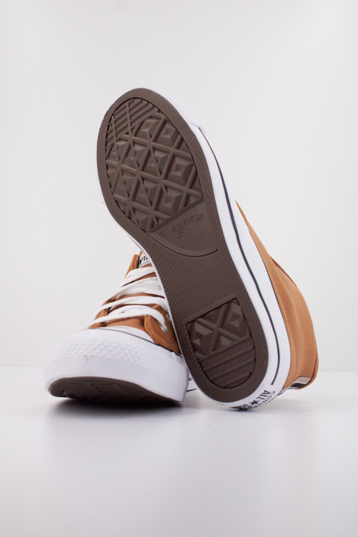 CONVERSE CHUCK TAYLOR ALL STAR MALDEN STREET en color MARRON (5)