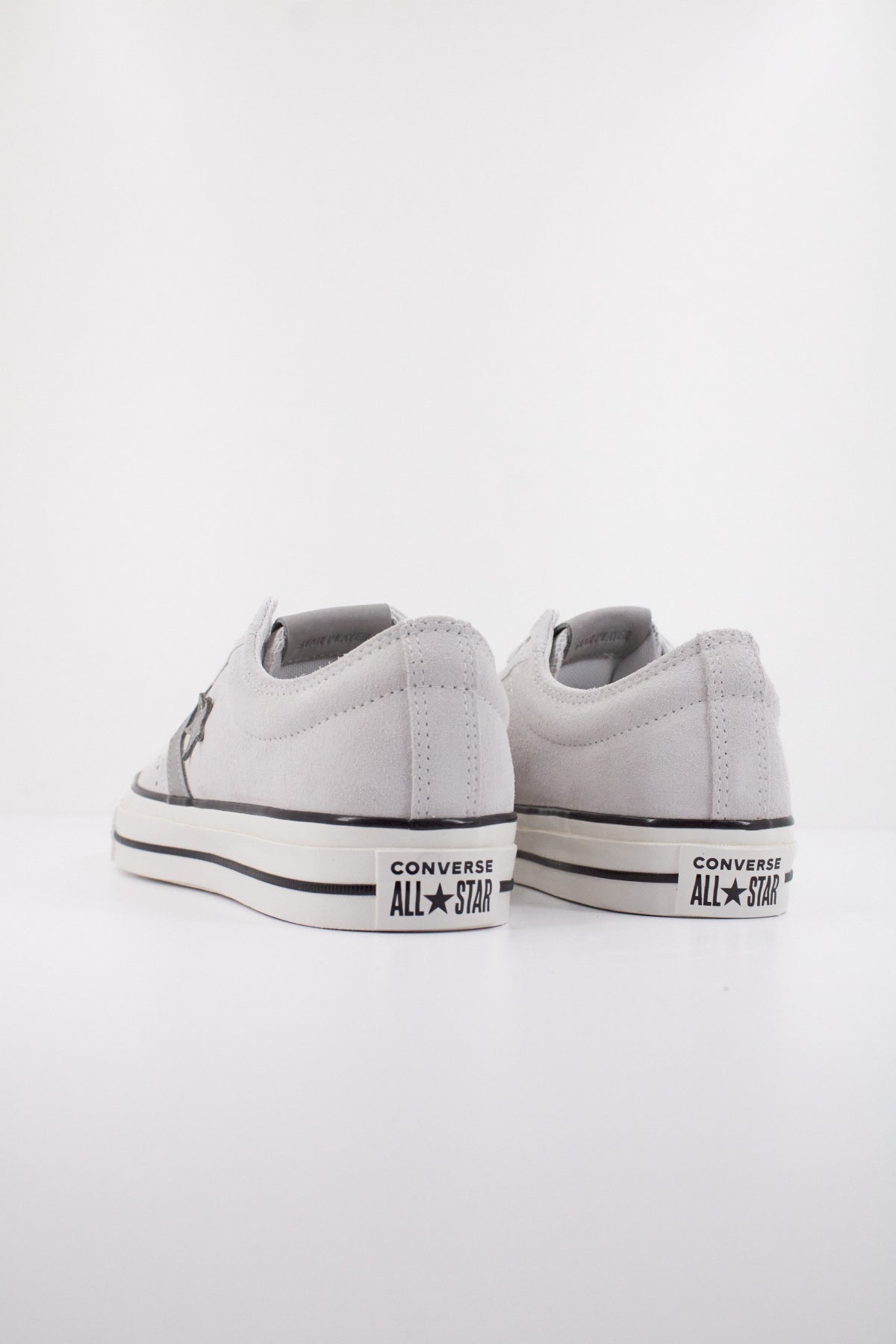 CONVERSE STAR PLAYER SUEDE REMIX en color GRIS (4)