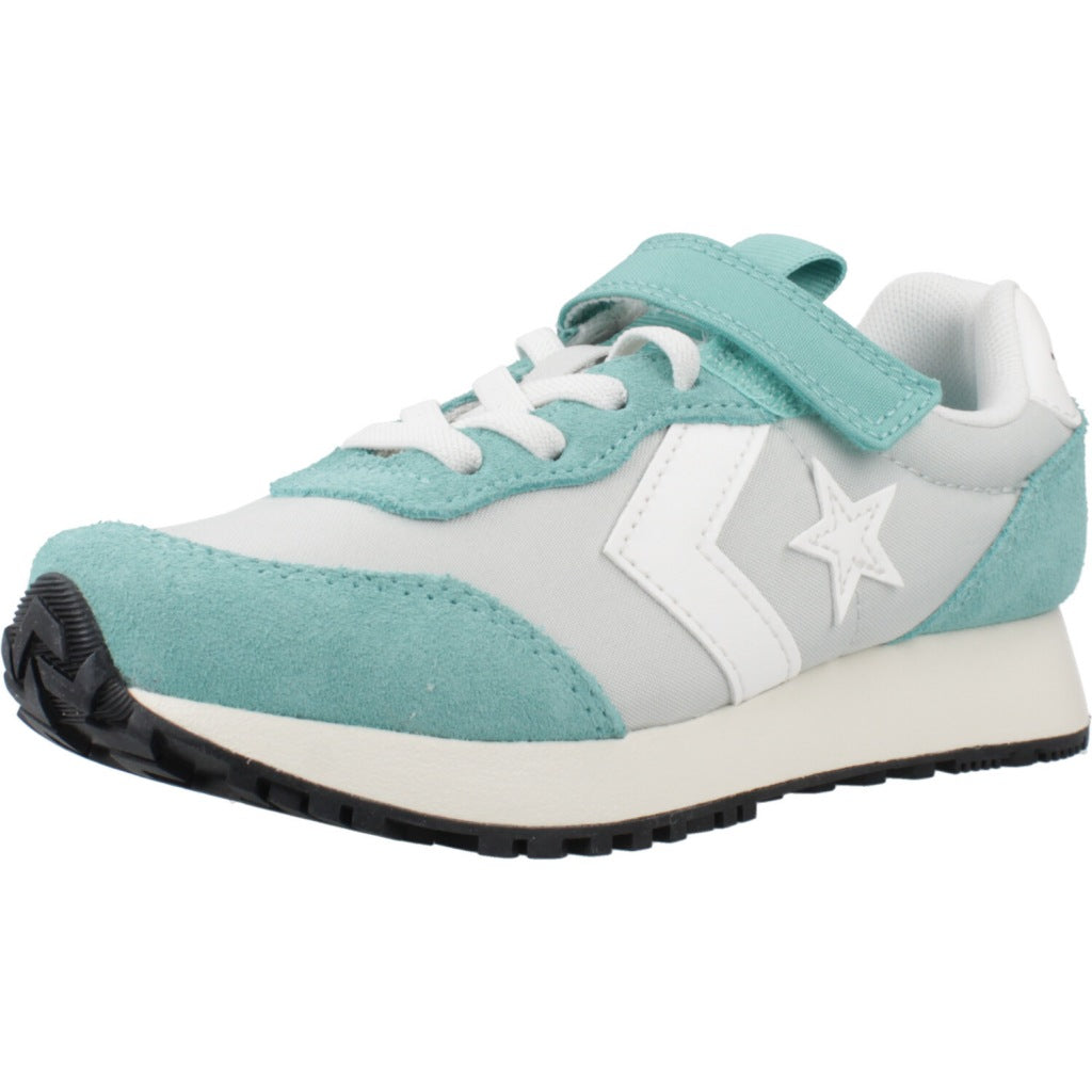 CONVERSE CONVERSE OMEGA TRAINER OX en color VERDE (1)