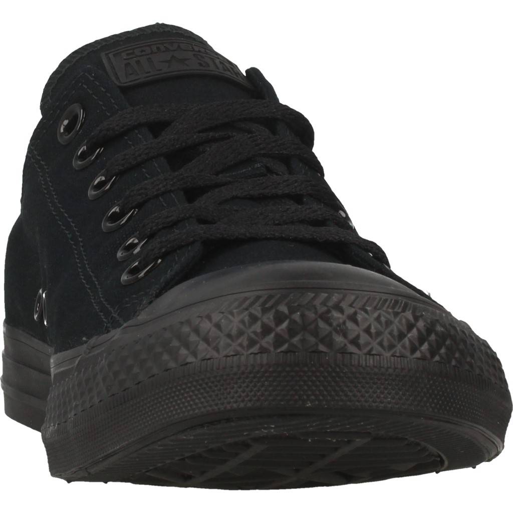 CONVERSE CHUCK TAYLOR STAR CORE en color NEGRO (6)