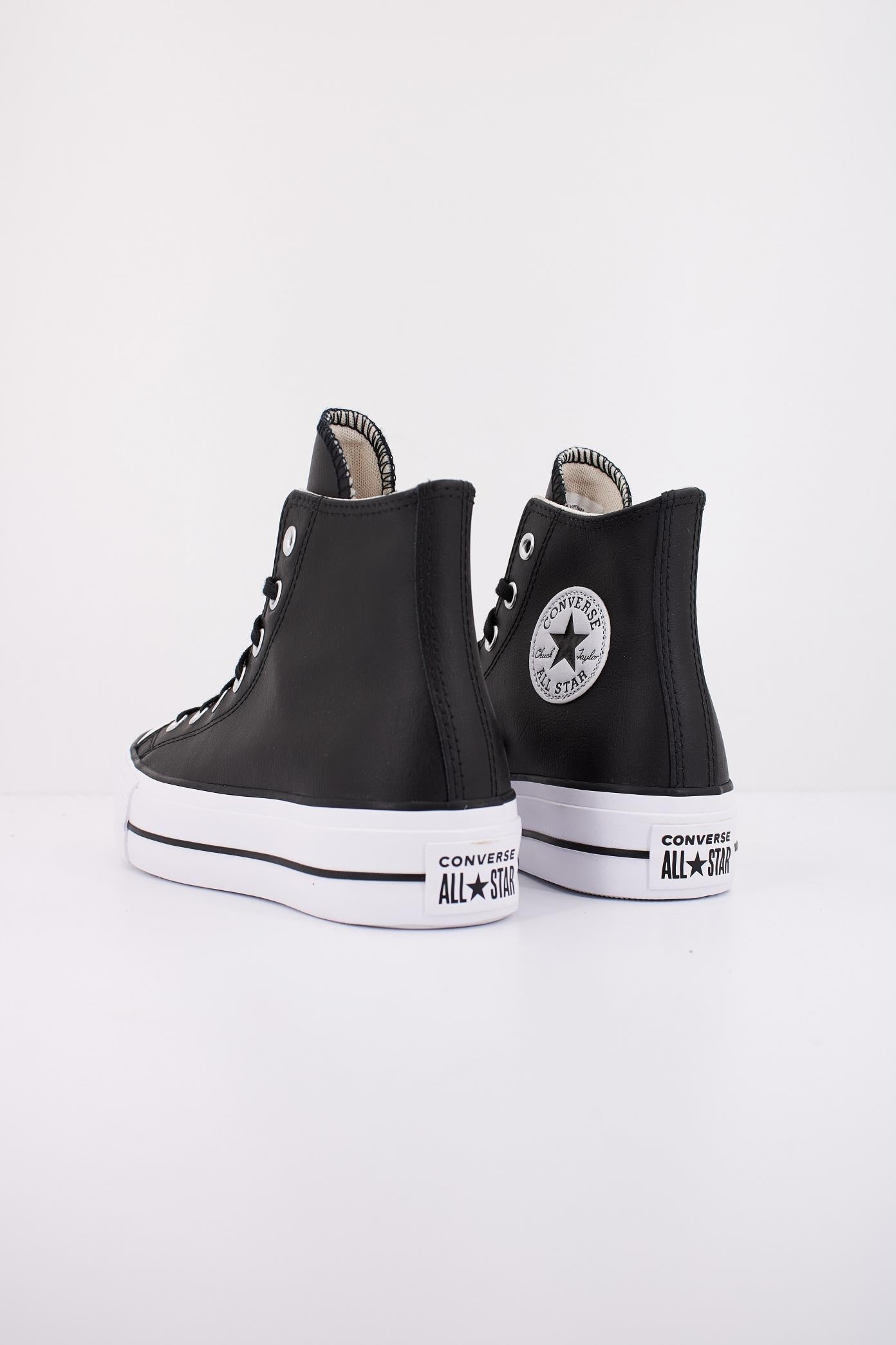 CONVERSE CHUCK TAYLOR ALL STAR PLATFORM LEATHER en color NEGRO (4)