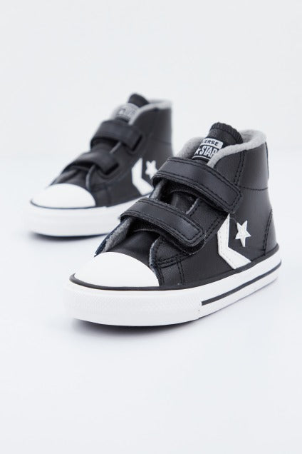 CONVERSE STAR PLAYER V MID en color NEGRO (2)