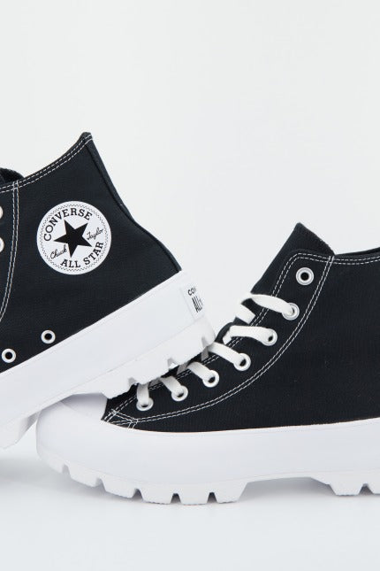 CONVERSE CONVERSE LUGGED HI en color NEGRO (2)