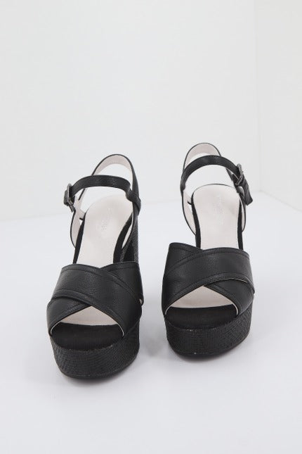 LUMBERJACK CROSSED ANKLE en color NEGRO (2)