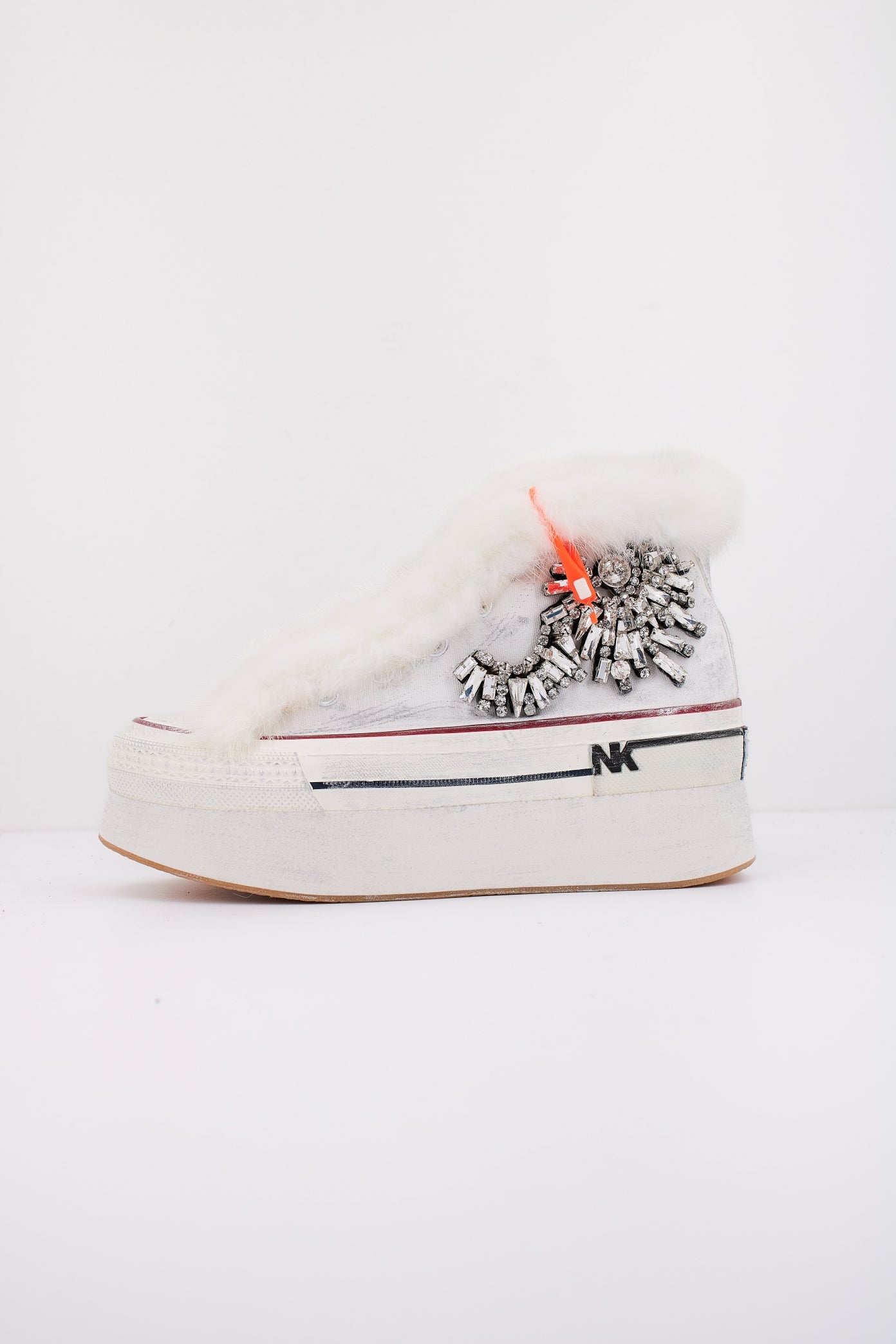 NAN-KU DFB en color BLANCO (1)