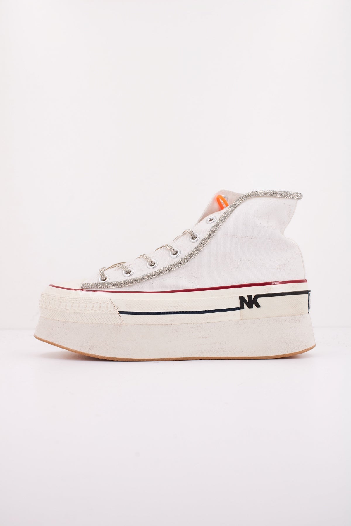 NAN-KU ROYAL CRISTO en color BLANCO (1)