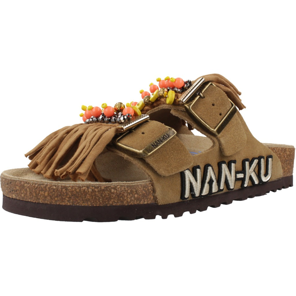 NAN-KU EBK en color MARRON CLARO (1)
