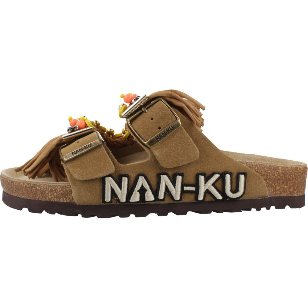 NAN-KU EBK en color MARRON CLARO (2)