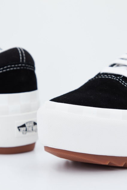 VANS UA OLD SKOOL STACKED en color NEGRO (4)