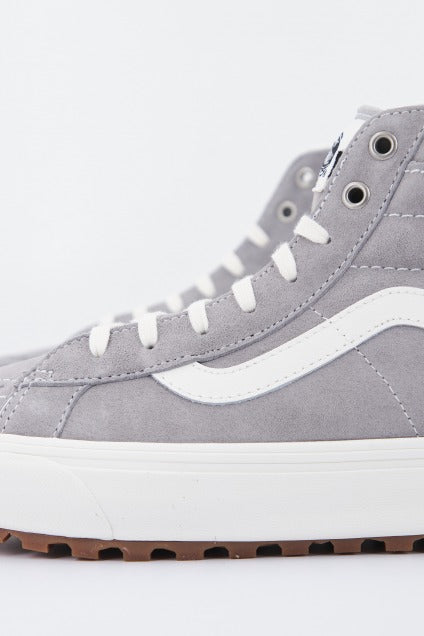 VANS UA SK-Hi MTE- en color GRIS (4)