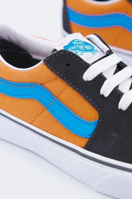 VANS UA SK-LOW en color NEGRO (4)