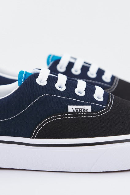 VANS UA COMFYCUSH ERA en color NEGRO (4)