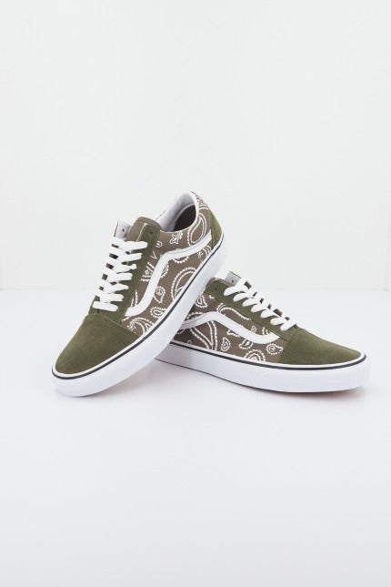 VANS UAOLD SKOOL en color VERDE (2)