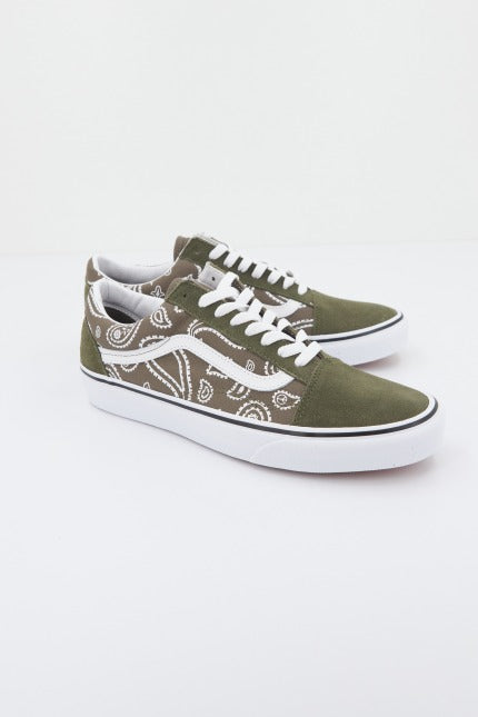 VANS UAOLD SKOOL en color VERDE (3)