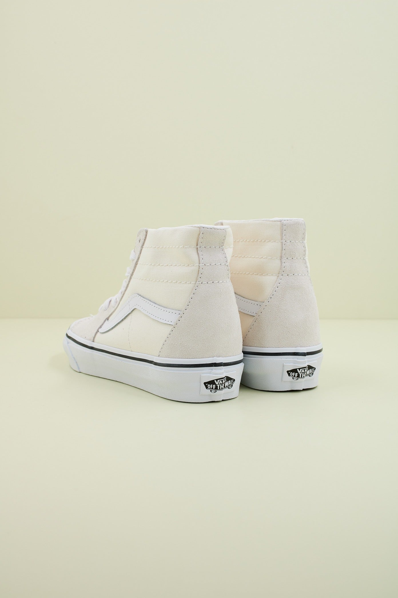VANS UA SK- HI TAPERED en color BLANCO (3)