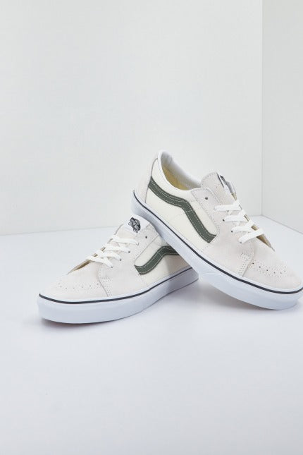 VANS UA SK-LOW en color BEIS (1)