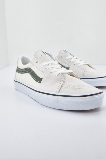 VANS UA SK-LOW en color BEIS (2)