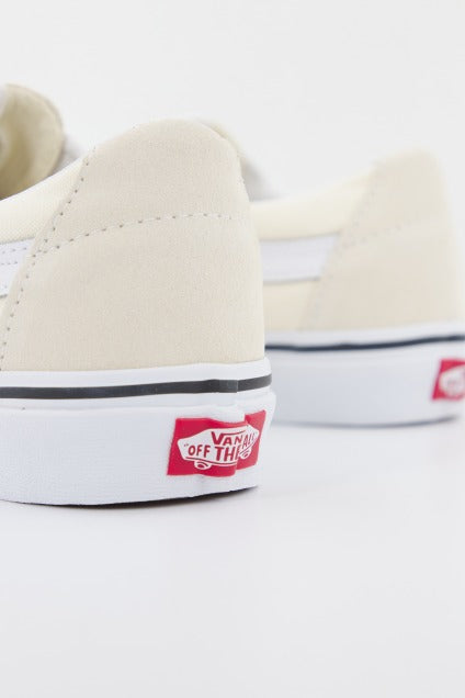 VANS UA SK-LOW en color AMARILLO (3)
