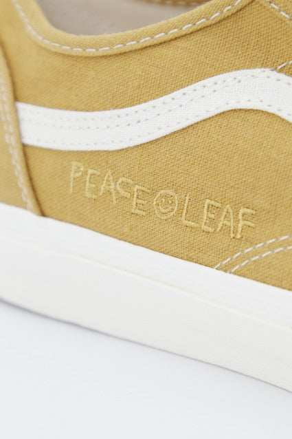 VANS UA OLD SKOOL TAPERED en color AMARILLO (4)