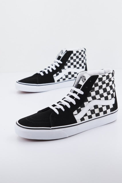 VANS UA SK-HI en color NEGRO (1)