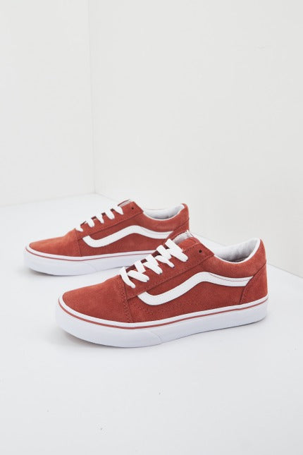 VANS VNAUHZBRG en color ROJO (1)