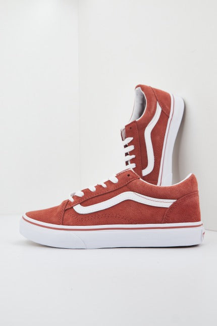 VANS VNAUHZBRG en color ROJO (3)
