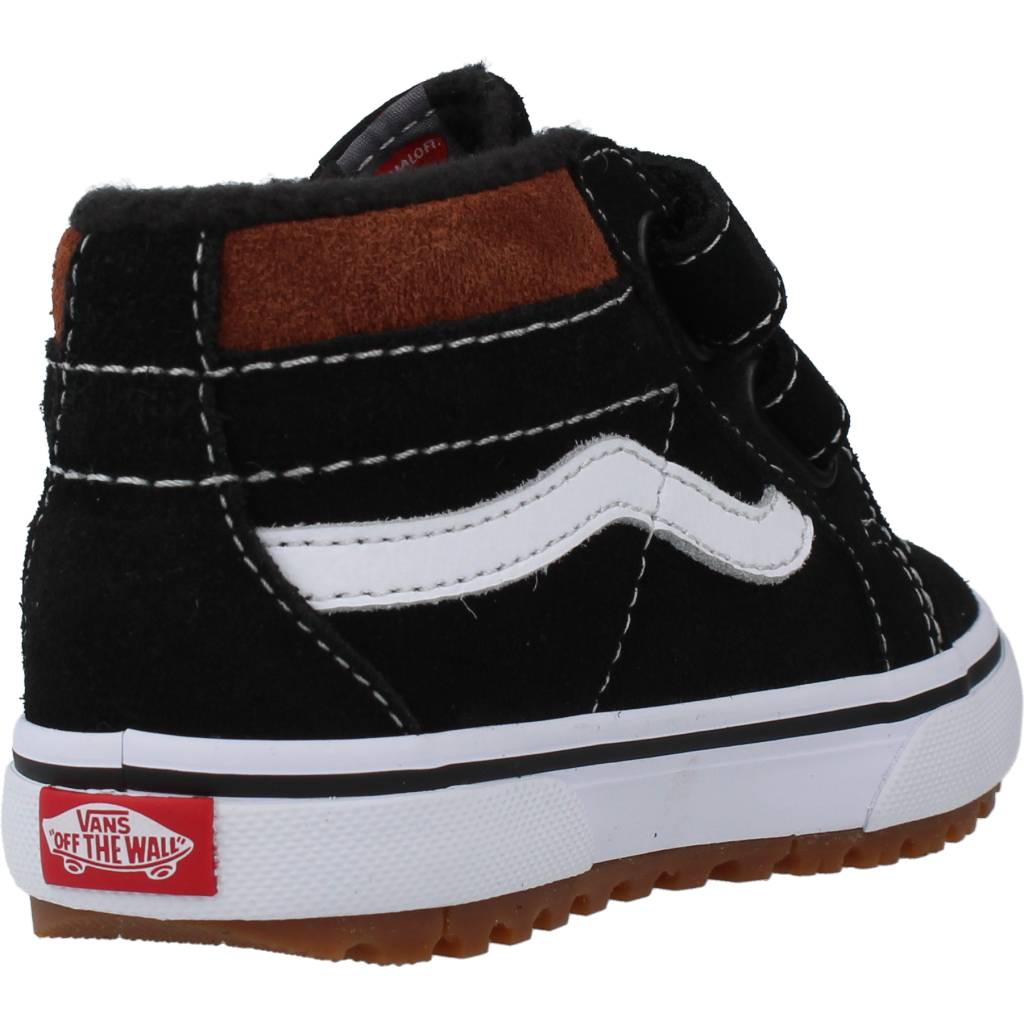 VANS VNAKRNAS en color NEGRO (3)