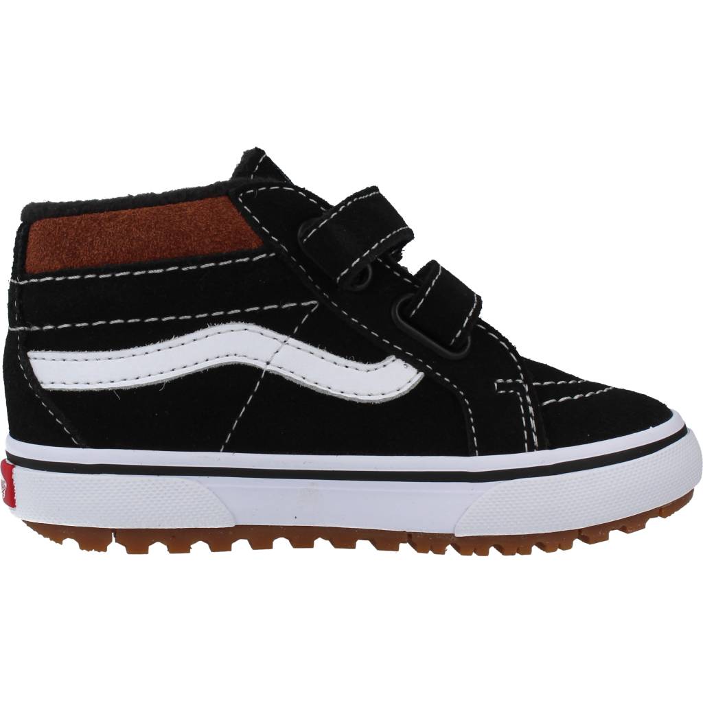 VANS VNAKRNAS en color NEGRO (4)