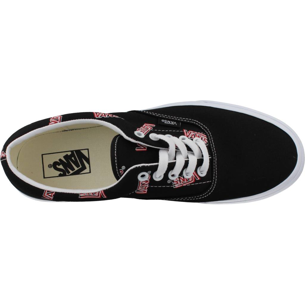 VANS UA ERA en color NEGRO (7)