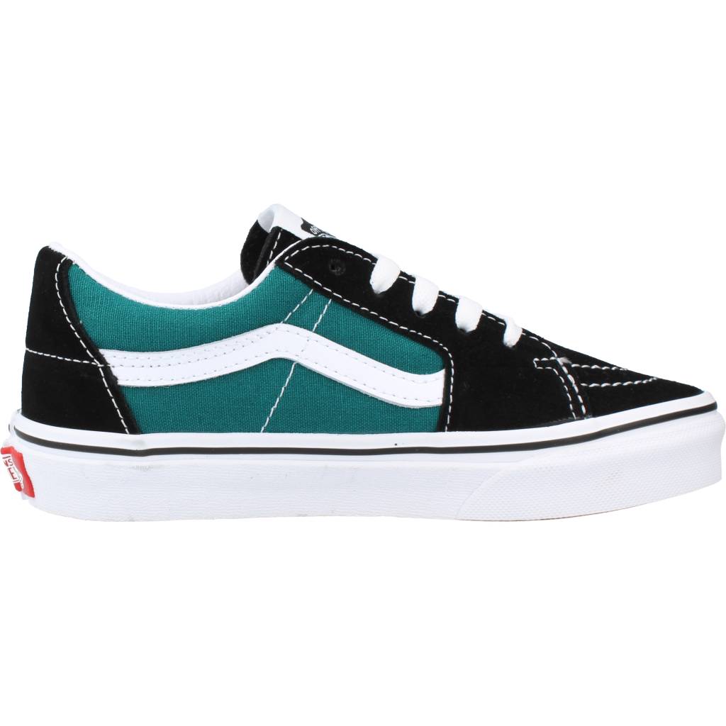 VANS UY SK-LOW en color NEGRO (4)