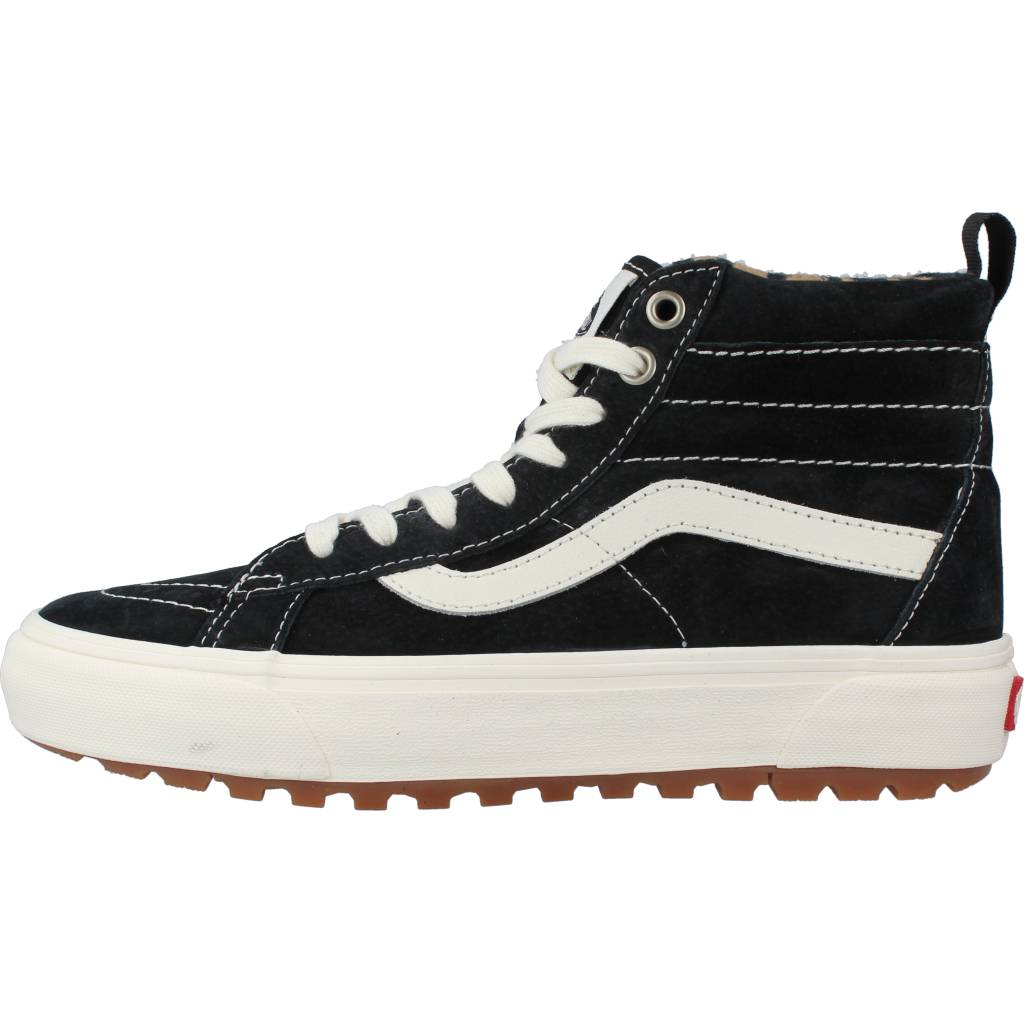 VANS UA SK-HI en color NEGRO (2)