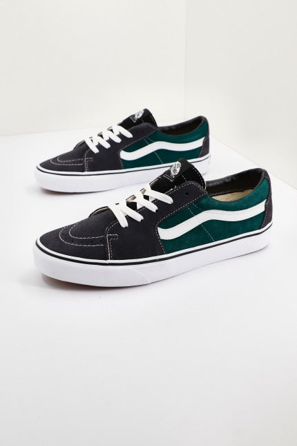 VANS UA SK-LOW en color GRIS (1)