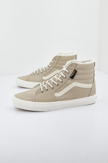 VANS VNABVTNU en color BEIS (2)