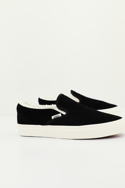 VANS VNAAOBM en color NEGRO (2)